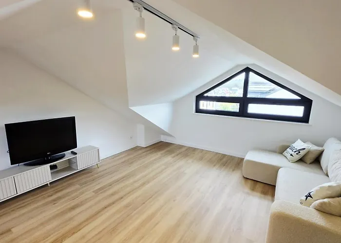 Baltycka Oaza Luxury Basen, Sauna, Jacuzzi Jastrzębia Góra