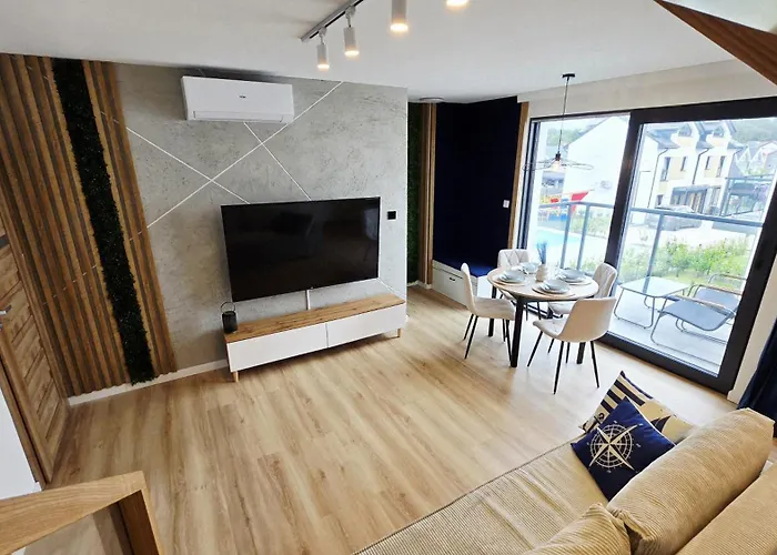 Baltycka Oaza Luxury Basen, Sauna, Jacuzzi Lägenhet